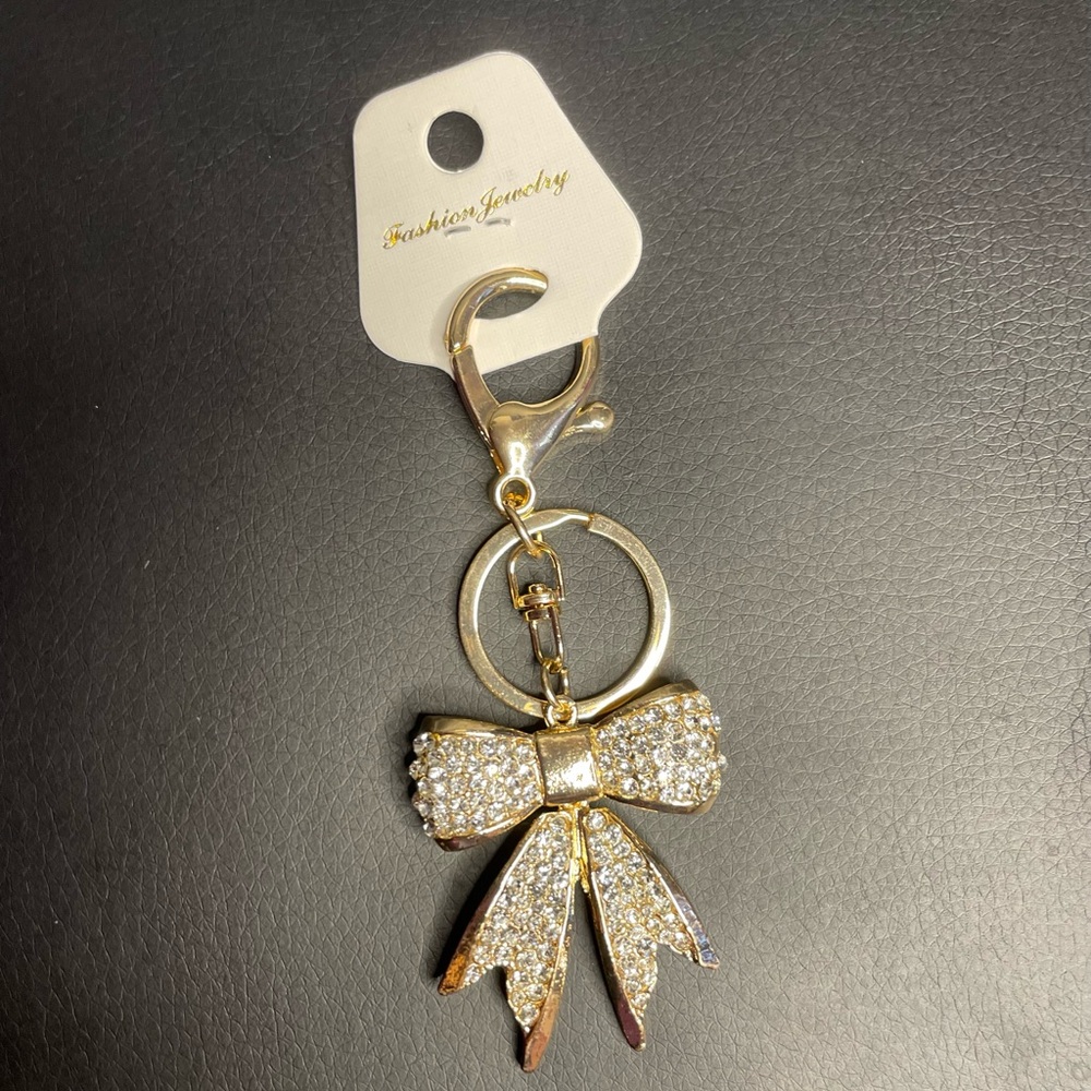 Bowknot Keychain Rhinestones 🤩 - Picture 4 of 5